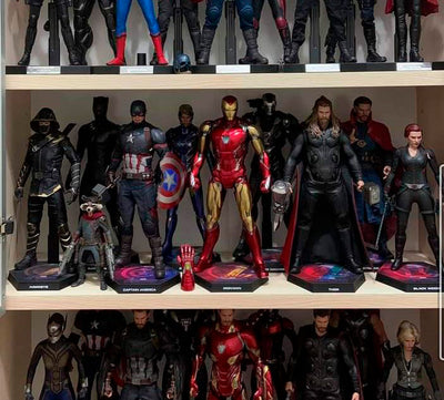 SUPERHERO UNIVERSE